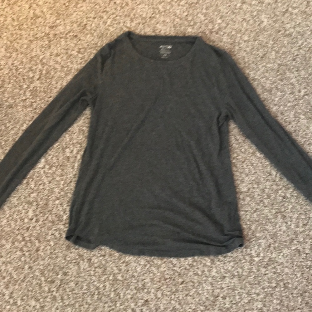 Great long sleeve shirt